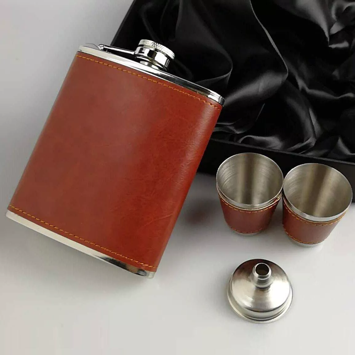 Stainless Steel Hip Flask Gift Set Brown Leather with 2 Cups and Funnel - Image 2